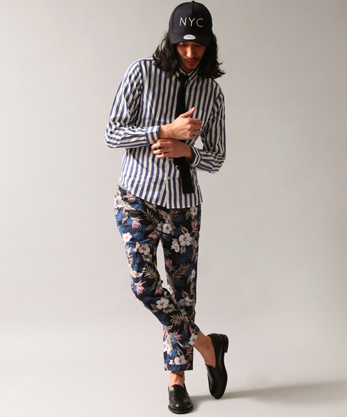 BEAUTY&YOUTH UNITED ARROWS(ビューティーアンドユースユナイテッドアローズ)の「by ∴ プリント タック ノープリーツ アンクルパンツ ◆§(その他パンツ・メンズ・ダークグレー/ネイビー・SMALL/MEDIUM/LARGE/X-LARGE)」の5枚目の写真