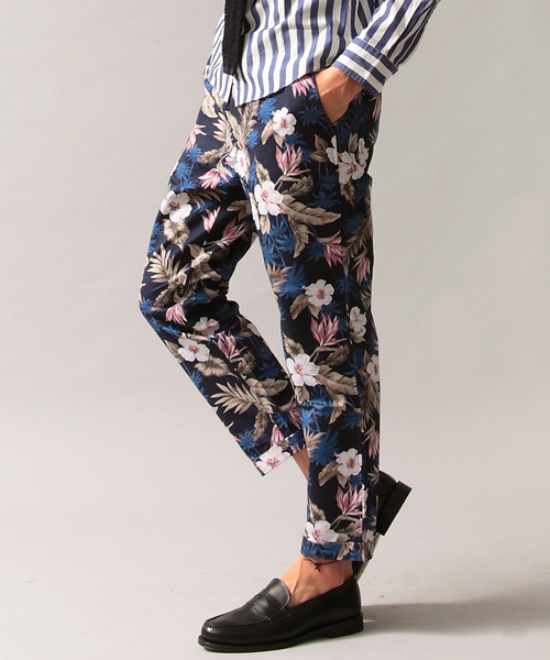 BEAUTY&YOUTH UNITED ARROWS(ビューティーアンドユースユナイテッドアローズ)の「by ∴ プリント タック ノープリーツ アンクルパンツ ◆§(その他パンツ・メンズ・ダークグレー/ネイビー・SMALL/MEDIUM/LARGE/X-LARGE)」の6枚目の写真