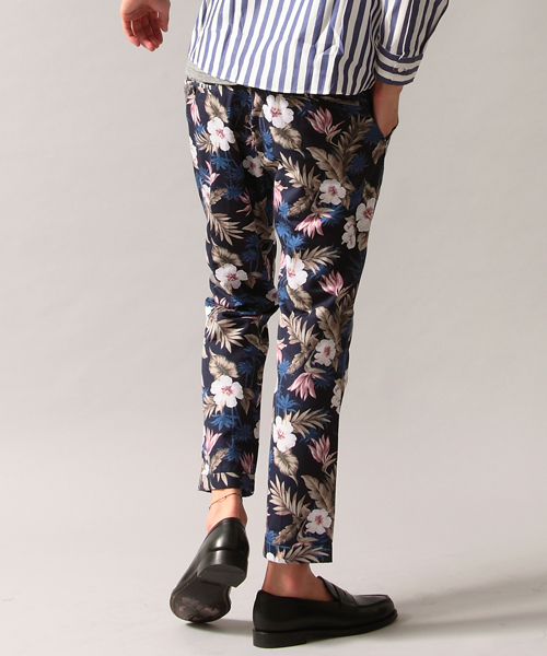 BEAUTY&YOUTH UNITED ARROWS(ビューティーアンドユースユナイテッドアローズ)の「by ∴ プリント タック ノープリーツ アンクルパンツ ◆§(その他パンツ・メンズ・ダークグレー/ネイビー・SMALL/MEDIUM/LARGE/X-LARGE)」の7枚目の写真