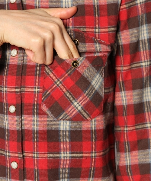 Ray BEAMS（レイビームス）の「□Ray BEAMS / ネルチェック ウエスタンシャツ（シャツ/ブラウス・レディース・レッド/オレンジ/ライトブルー・ONE SIZE）」の10枚目の写真