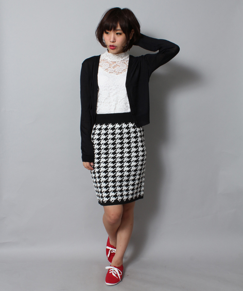 WEGO（ウィゴー）の「WEGO/カラーカーディガン（カーディガン/ボレロ・レディース・ホワイト/ブラック/ネイビー/ロイヤルブルー/イエロー/レッド・FREE）」の20枚目の写真