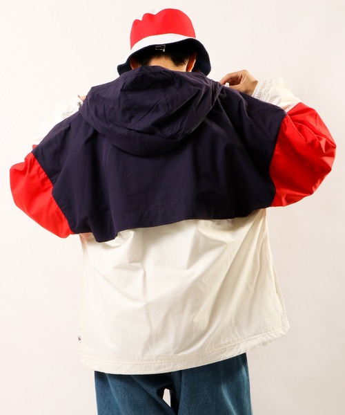 FILA HERITAGE(フィラヘリテージ)の「【FILA heritage】フード付き切裏地メッシュ撥水アノラック(ナイロンジャケット・メンズ・ブルー/ネイビー/レッド・XXL/L/M/XL/S)」の13枚目の写真