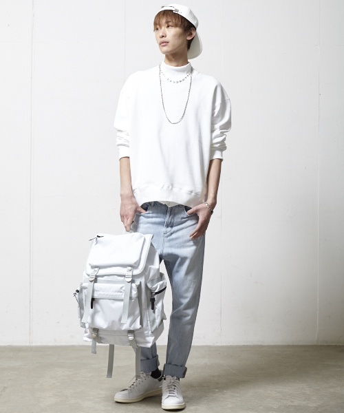 603（ロクマルサン）の「603 白ナイロンリュック（バックパック