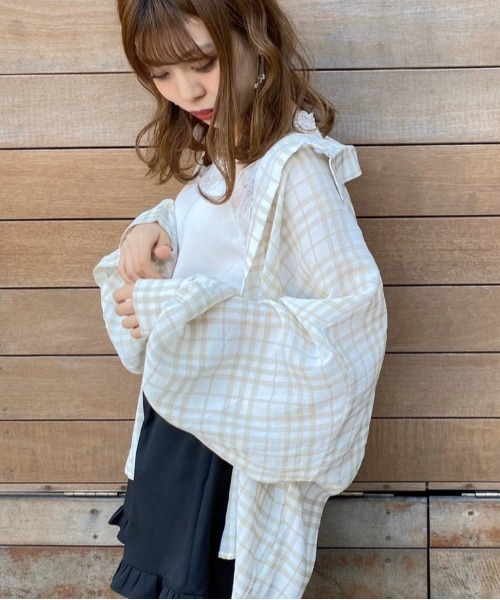 apres jour（アプレジュール）の「アソートチェックBIGシャツ【ZOZOTOWN限定アイテム】（シャツ/ブラウス・レディース・ベージュ/オフホワイト/ライトベージュ・フリー）」の5枚目の写真