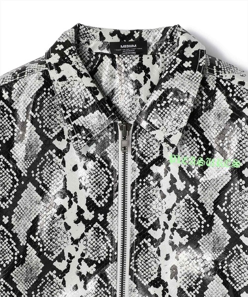 PLEASURES（プレジャー）の「PLEASURES/プレジャーズ/SNAKESKIN WORK 