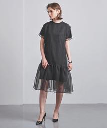 53702403_b_16_215.jpg