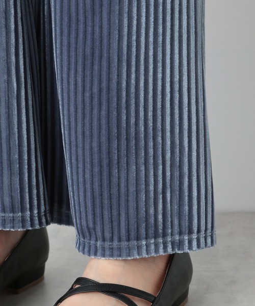 Heather(ヘザー)の「プリーツベロアパンツ 896365(その他パンツ・レディース・アイボリー/ブラック/ブルー・FREE)」の17枚目の写真