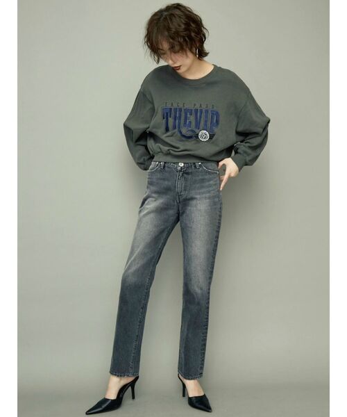 GYDA（ジェイダ）の「THE VIPショートスウェットプルオーバー（スウェット・レディース・グレー/オフホワイト/グリーン・FREE）」の10枚目の写真