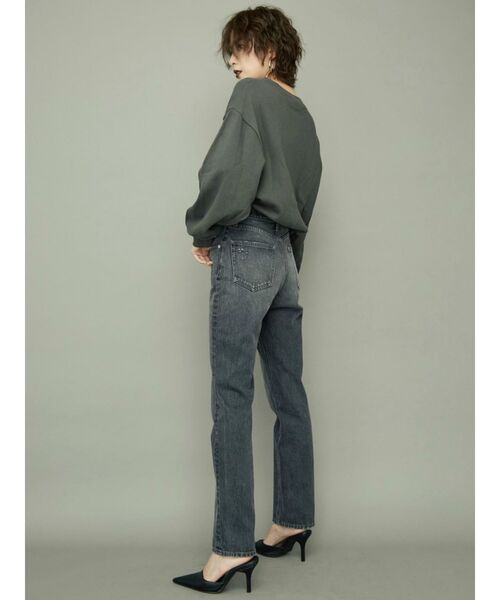 GYDA（ジェイダ）の「THE VIPショートスウェットプルオーバー（スウェット・レディース・グレー/オフホワイト/グリーン・FREE）」の6枚目の写真