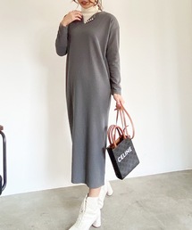 ネックパールニットロングワンピース