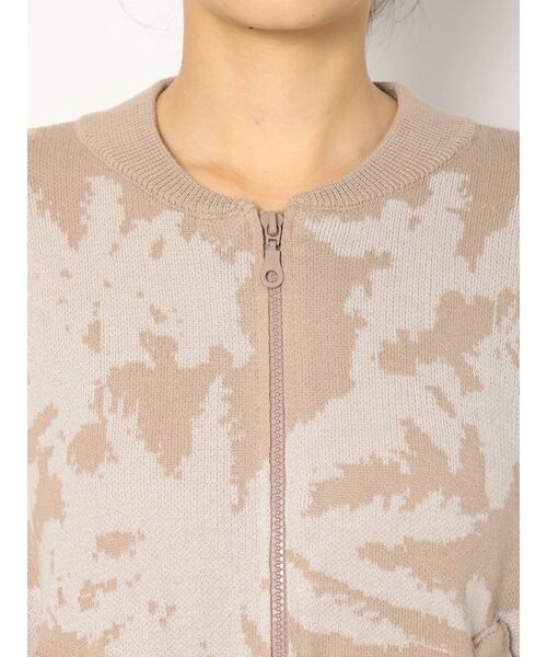 GYDA（ジェイダ）の「original leaf ニット ブルゾン（カーディガン/ボレロ・レディース・ベージュ/カーキ・FREE）」の16枚目の写真