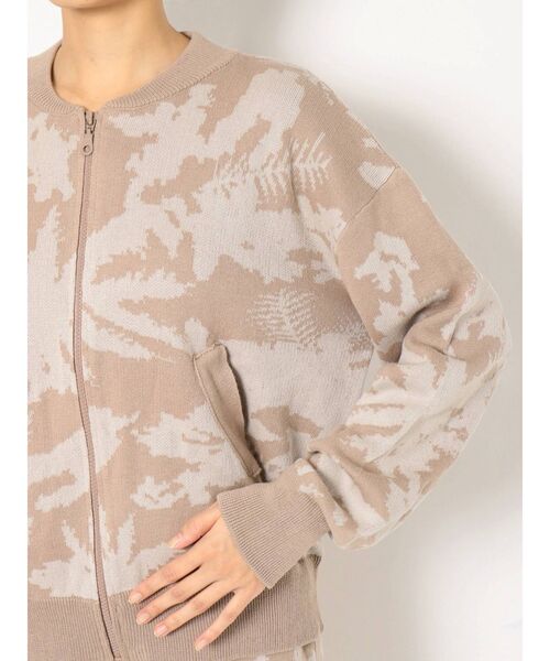 GYDA（ジェイダ）の「original leaf ニット ブルゾン（カーディガン/ボレロ・レディース・ベージュ/カーキ・FREE）」の17枚目の写真