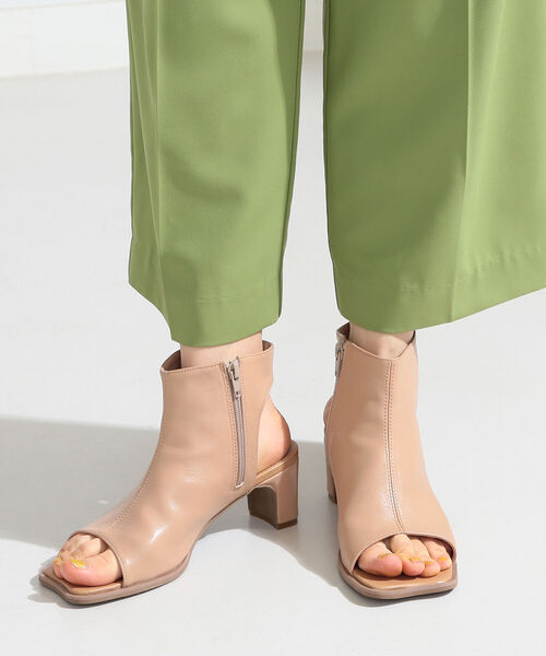 Ray BEAMS(レイビームス)の「Ray BEAMS / ブーツ サンダル(サンダル・レディース・ブラック/ベージュ・23.5cm/24.5cm/23.0cm/24.0cm/25.0cm)」の11枚目の写真