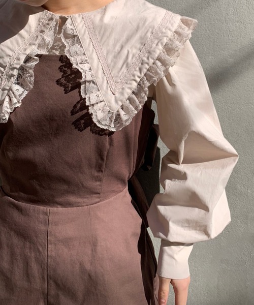 one after another NICE CLAUP（ワンアフターアナザーナイスクラップ）の「【WEB限定】後ろリボンミニサロペット（サロペット/オーバーオール・レディース・ブラック/ベージュ/ブラウン/ブルー・FREE）」の13枚目の写真