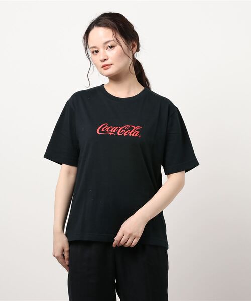 Coca Cola（コカコーラ）の「＜コカ・コーラ＞ウォッシュ加工Ｔシャツ（Tシャツ/カットソー・メンズ・ホワイト/ブラック/ネイビー・MEDIUM/X-LARGE/LARGE）」の10枚目の写真
