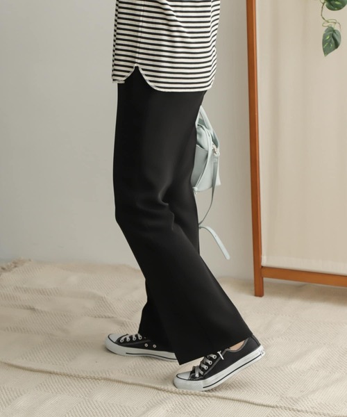 URBAN RESEARCH DOORS(アーバンリサーチドアーズ)の「フレアイージーパンツ(その他パンツ・レディース・ブラック/ピンク/グレー系その他・38/36)」の9枚目の写真