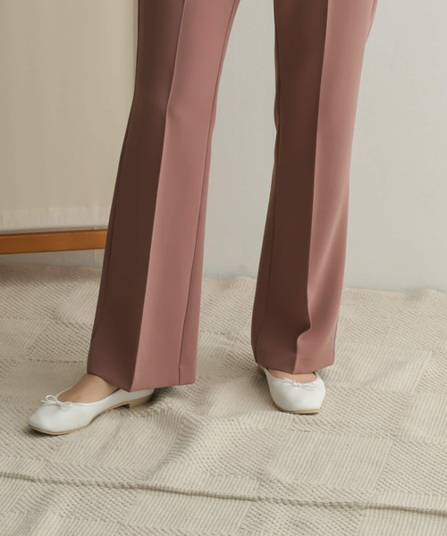 URBAN RESEARCH DOORS(アーバンリサーチドアーズ)の「フレアイージーパンツ(その他パンツ・レディース・ブラック/ピンク/グレー系その他・38/36)」の6枚目の写真