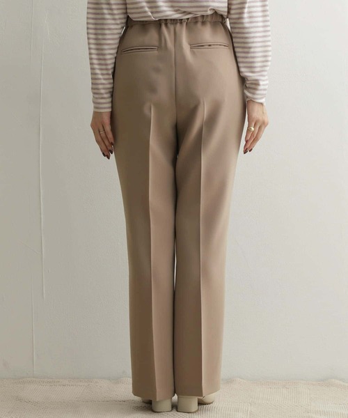 URBAN RESEARCH DOORS(アーバンリサーチドアーズ)の「フレアイージーパンツ(その他パンツ・レディース・ブラック/ピンク/グレー系その他・38/36)」の16枚目の写真