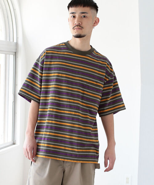 BEAMS（ビームス）の「BEAMS / ジャカード ボーダー Tシャツ（Tシャツ/カットソー・メンズ・グレー/グリーン・SMALL/X-LARGE/MEDIUM/LARGE）」の4枚目の写真
