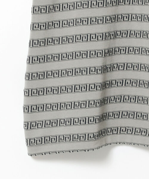 BEAMS（ビームス）の「BEAMS / ジャカード ボーダー Tシャツ（Tシャツ/カットソー・メンズ・グレー/グリーン・SMALL/X-LARGE/MEDIUM/LARGE）」の11枚目の写真