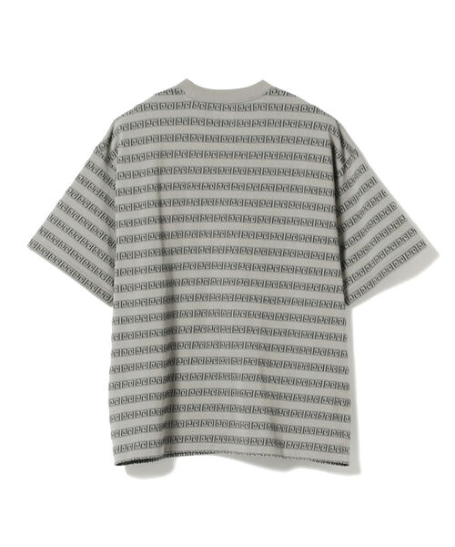 BEAMS（ビームス）の「BEAMS / ジャカード ボーダー Tシャツ（Tシャツ/カットソー・メンズ・グレー/グリーン・SMALL/X-LARGE/MEDIUM/LARGE）」の12枚目の写真