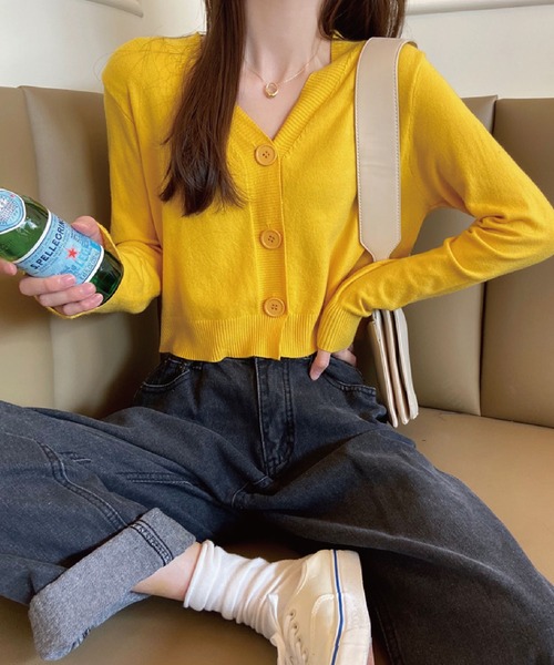 meJane（ミージェーン）の「Vネックショートニットカーディガン（カーディガン/ボレロ・レディース・ホワイト/ブラック/イエロー/オレンジ/ブルー/グリーン・FREE）」の5枚目の写真