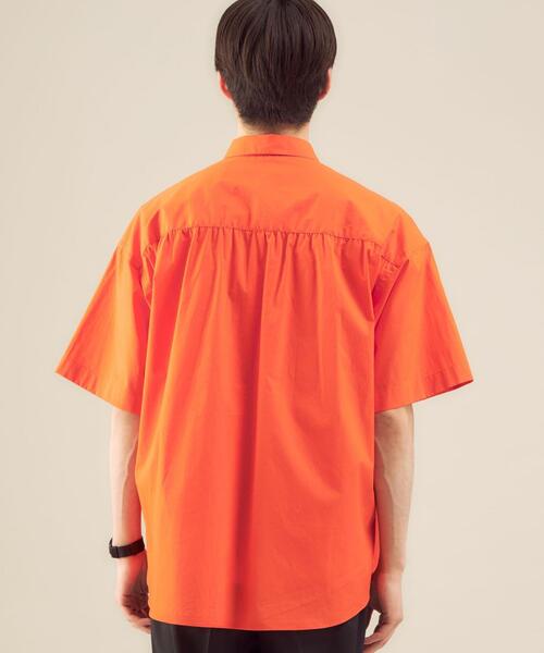 green label relaxing（グリーンレーベルリラクシング）の「【 WEB限定 】[ GLR/ -or ] オーバーサイズ レギュラーカラー 半袖 シャツ ユニセックス（シャツ/ブラウス・メンズ・ホワイト/ベージュ/オレンジ/ライトブルー・S/M/L）」の14枚目の写真