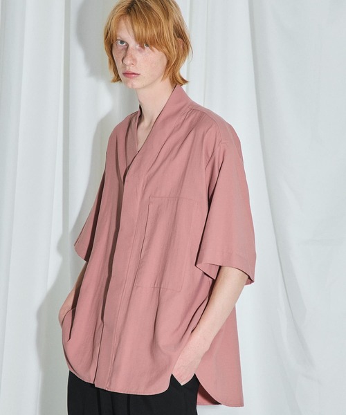 UNITED TOKYO（ユナイテッドトウキョウ）の「撥水ナイロンカラーレスシャツ（シャツ/ブラウス・メンズ・ブラック/ピンク/ライトベージュ/ライトグレー・FREE）」の4枚目の写真