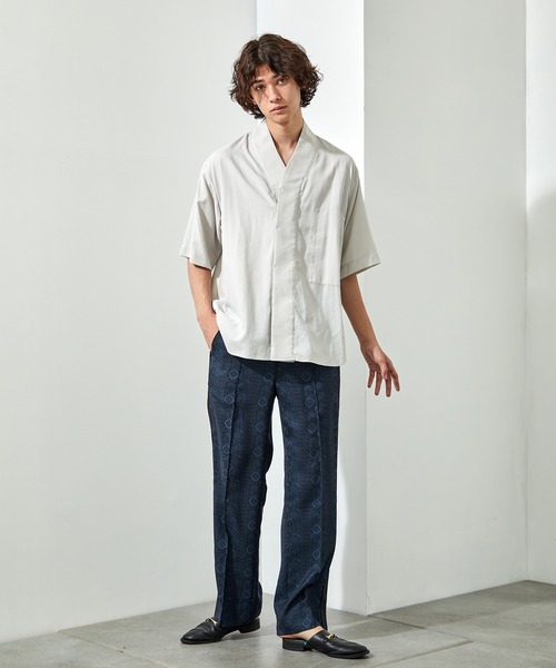 UNITED TOKYO（ユナイテッドトウキョウ）の「撥水ナイロンカラーレスシャツ（シャツ/ブラウス・メンズ・ブラック/ピンク/ライトベージュ/ライトグレー・FREE）」の10枚目の写真