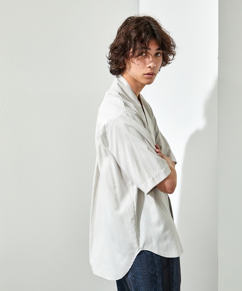 UNITED TOKYO（ユナイテッドトウキョウ）の「撥水ナイロンカラーレスシャツ（シャツ/ブラウス・メンズ・ブラック/ピンク/ライトベージュ/ライトグレー・FREE）」の13枚目の写真