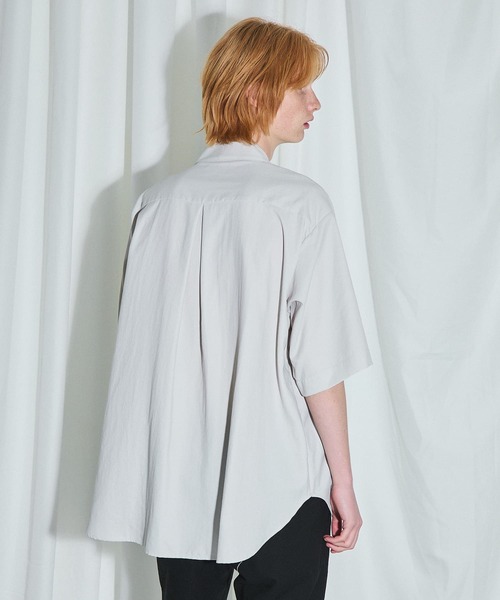 UNITED TOKYO（ユナイテッドトウキョウ）の「撥水ナイロンカラーレスシャツ（シャツ/ブラウス・メンズ・ブラック/ピンク/ライトベージュ/ライトグレー・FREE）」の16枚目の写真