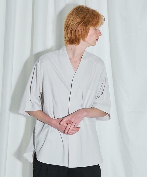 UNITED TOKYO（ユナイテッドトウキョウ）の「撥水ナイロンカラーレスシャツ（シャツ/ブラウス・メンズ・ブラック/ピンク/ライトベージュ/ライトグレー・FREE）」の18枚目の写真