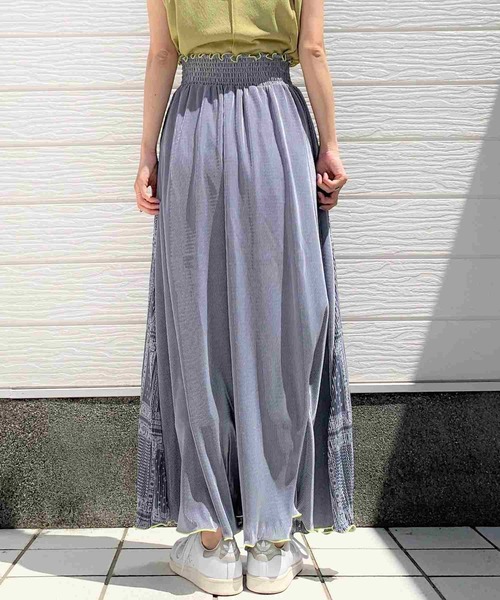 Q（キュー）の「バイカラーマイクロプリーツペイズリースカート（スカート・レディース・ライトグレー/ネイビー・MEDIUM）」の3枚目の写真