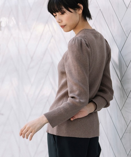 Munich（ミューニック）の「カシミアコットンリブ　パフスリーブニットプルオーバー（ニット/セーター・レディース・ブラック/レッド/カーキ/モカ・FREE）」の9枚目の写真