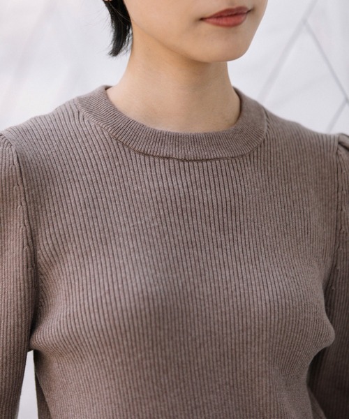 Munich（ミューニック）の「カシミアコットンリブ　パフスリーブニットプルオーバー（ニット/セーター・レディース・ブラック/レッド/カーキ/モカ・FREE）」の10枚目の写真