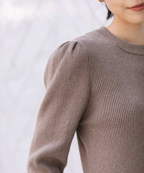 Munich（ミューニック）の「カシミアコットンリブ　パフスリーブニットプルオーバー（ニット/セーター・レディース・ブラック/レッド/カーキ/モカ・FREE）」の12枚目の写真