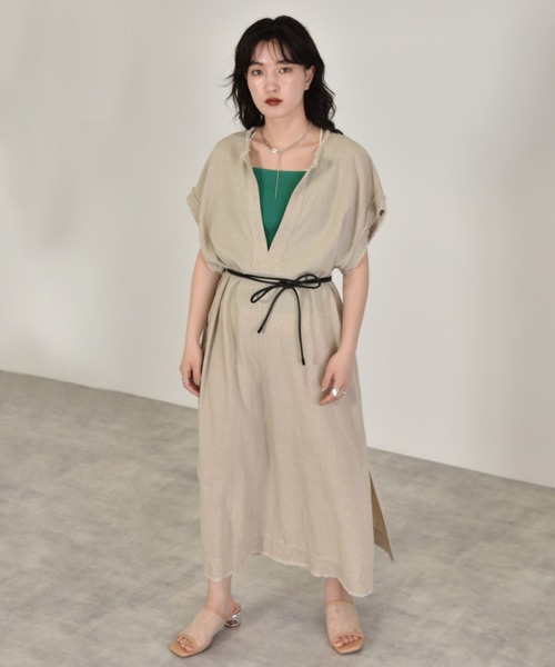 w closet（ダブルクローゼット）の「カフタンワンピース（ワンピース・レディース・ベージュ/スミクロ・FREE）」の5枚目の写真