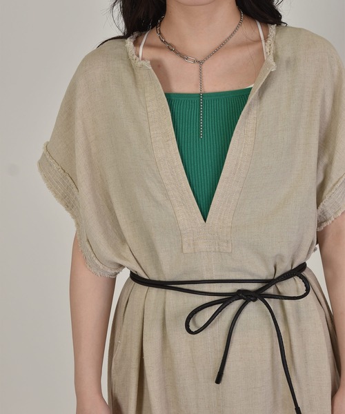 w closet（ダブルクローゼット）の「カフタンワンピース（ワンピース・レディース・ベージュ/スミクロ・FREE）」の9枚目の写真