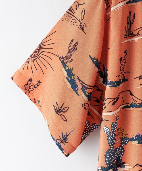 OUTDOOR PRODUCTS APPAREL（アウトドアプロダクツアパレル）の「レーヨンアロハ　レーヨン素材 オープンカラー（開襟） アロハシャツ（シャツ/ブラウス・メンズ・ホワイト/ブラック/ベージュ/ネイビー/サックスブルー/オレンジ・SMALL/MEDIUM/LARGE/X-LARGE）」の8枚目の写真