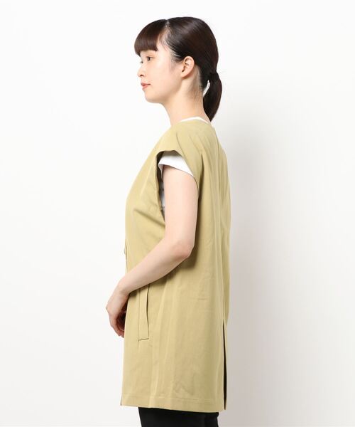 mysty woman（ミスティウーマン）の「ノーカラーベストジャケット 958368（ノーカラージャケット・レディース・イエロー/アイボリー/モカ・FREE）」の20枚目の写真