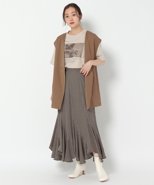 mysty woman（ミスティウーマン）の「ノーカラーベストジャケット 958368（ノーカラージャケット・レディース・イエロー/アイボリー/モカ・FREE）」の6枚目の写真