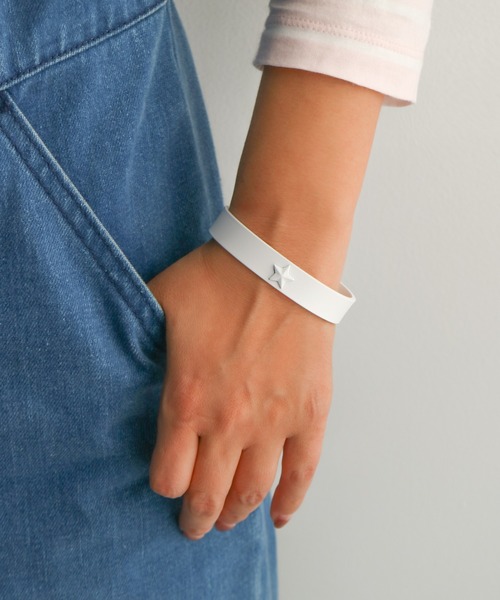 MUTURA（ムツラ）の「真鍮 ホワイトスターバングル（バングル/リストバンド・メンズ・A/B・FREE）」の4枚目の写真