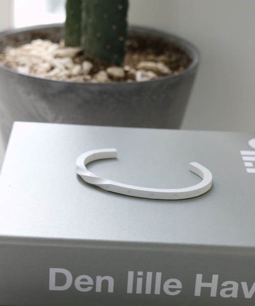 MUTURA（ムツラ）の「真鍮 ホワイトスターバングル（バングル/リストバンド・メンズ・A/B・FREE）」の6枚目の写真