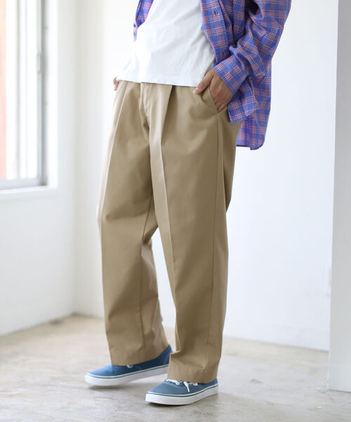 BEAMS(ビームス)の「BEAMS / 1プリーツ ワークトラウザーパンツ(チノパンツ・メンズ・ベージュ/インディゴブルー/グリーン系その他/バーガンディー・SMALL/MEDIUM/LARGE/X-LARGE)」の15枚目の写真