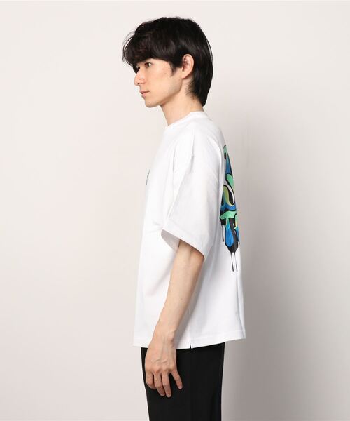 WEGO（ウィゴー）の「WEGO/ヘビーウエイト グラフィティビックシルエット5分袖Tシャツ（Tシャツ/カットソー・メンズ・ブラック/オレンジ/オートミール/ホワイト・LARGE/SMALL/MEDIUM）」の12枚目の写真