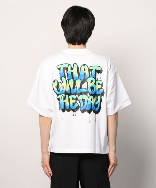 WEGO（ウィゴー）の「WEGO/ヘビーウエイト グラフィティビックシルエット5分袖Tシャツ（Tシャツ/カットソー・メンズ・ブラック/オレンジ/オートミール/ホワイト・LARGE/SMALL/MEDIUM）」の7枚目の写真