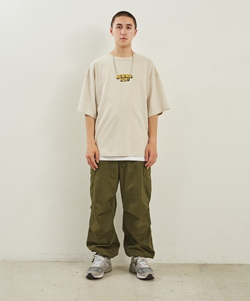 WEGO（ウィゴー）の「WEGO/ヘビーウエイト グラフィティビックシルエット5分袖Tシャツ（Tシャツ/カットソー・メンズ・ブラック/オレンジ/オートミール/ホワイト・LARGE/SMALL/MEDIUM）」の6枚目の写真