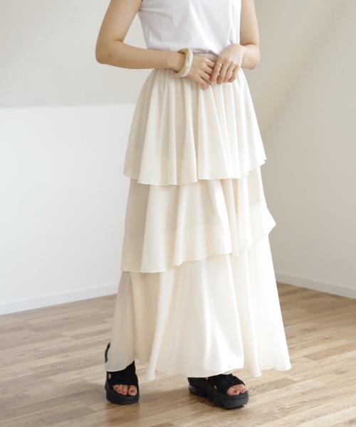 UNFIELD(アンフィールド)の「【UNFIELD シフォンティアードフリルスカート】(スカート・レディース・ブラック/アイボリー/モカ・FREE)」の2枚目の写真