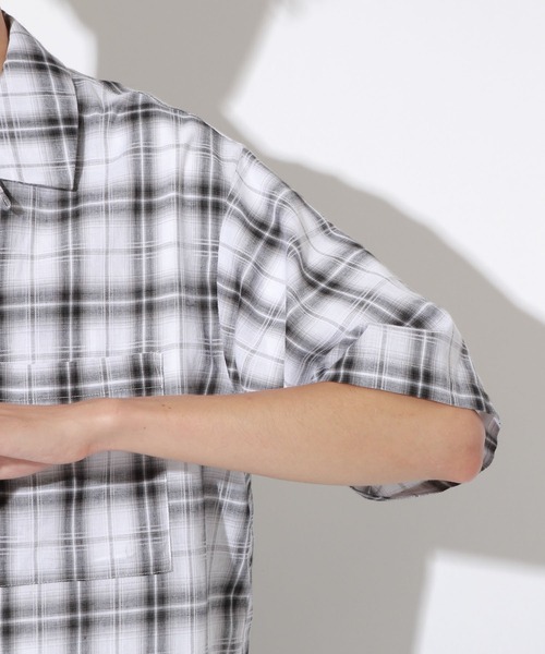 PBLIM（ページボーイリム）の「【PAGEBOYLIM】オンブレチェックシャツ（シャツ/ブラウス・レディース・ホワイト系その他/ブラック系その他・MEDIUM/LARGE）」の22枚目の写真
