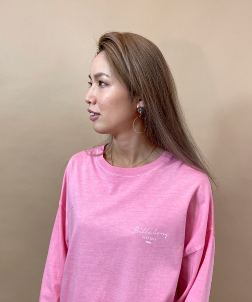 BILLABONG（ビラボン）の「BILLABONG/ビラボン ビッグシルエット バックプリントロンT BB014-052（Tシャツ/カットソー・レディース・ホワイト/ピンク/ブラウン/ブラック・M/L）」の10枚目の写真